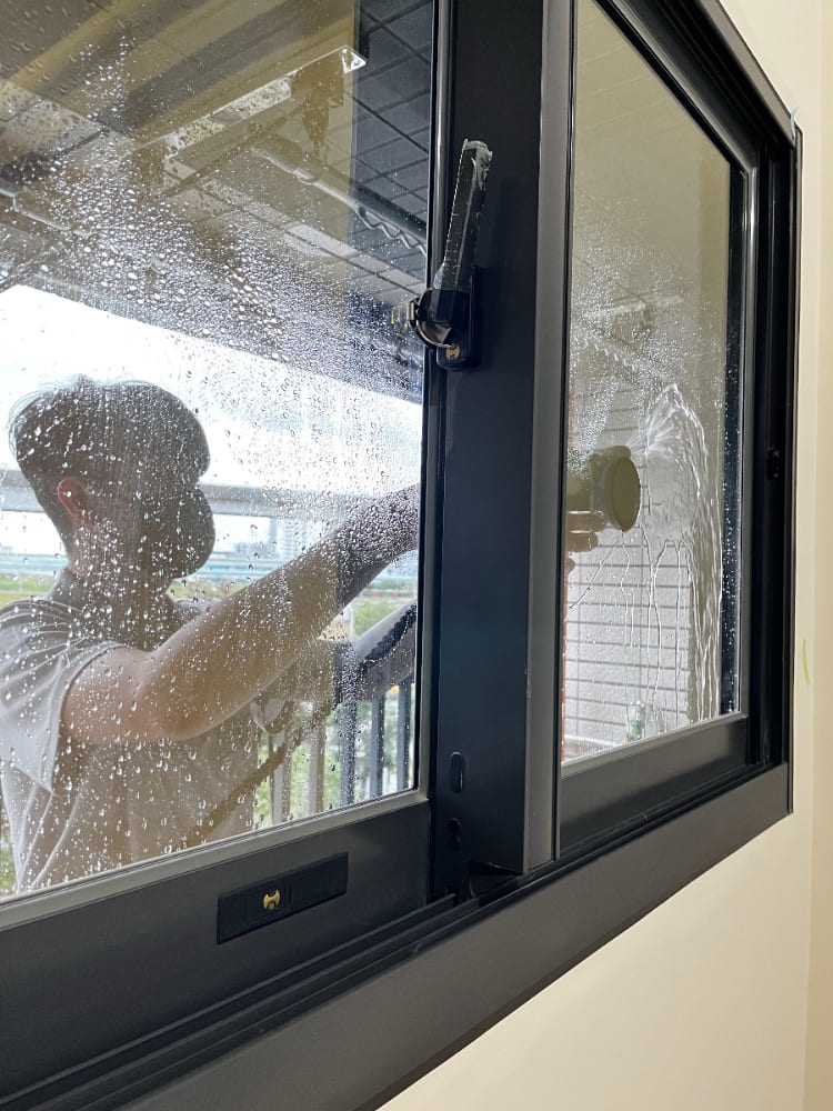 窗框灑水防水檢測